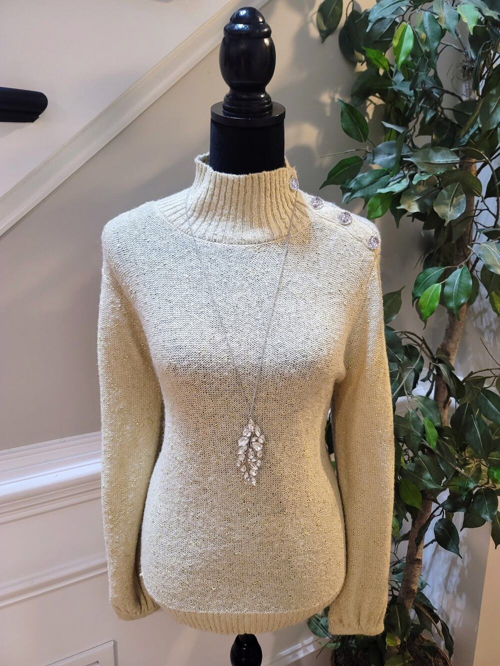 New York & Company Pullover Sweater Womens Medium Beige Ribbed Hem Mock Neck